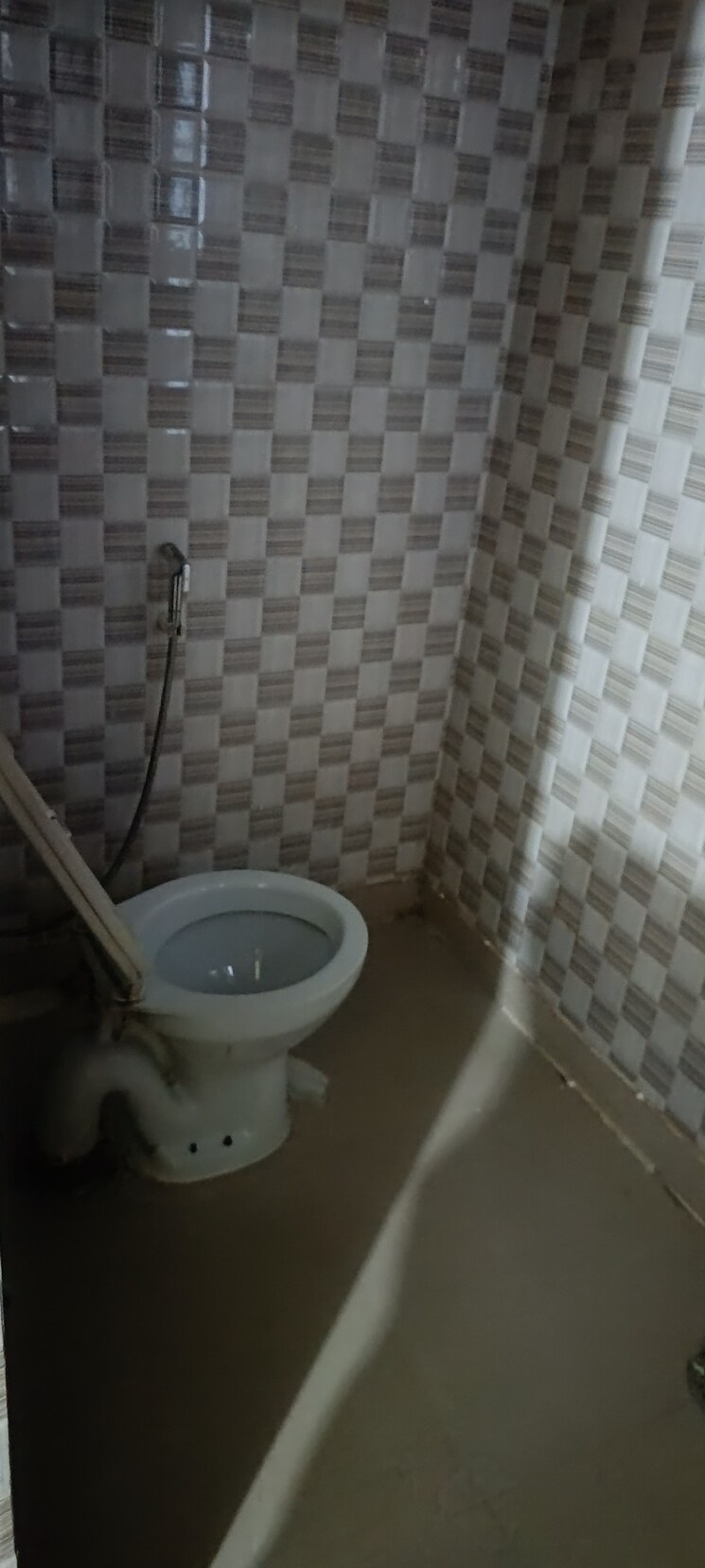 Bathroom, saket 2 Bedroom 750 Sq.Ft. Builder Floor In Saket Delhi 9151198