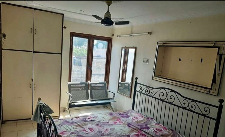 Bedroom, sector 47 1 Bedroom 800 Sq.Ft. Builder Floor In Sector 47 Chandigarh 9151185