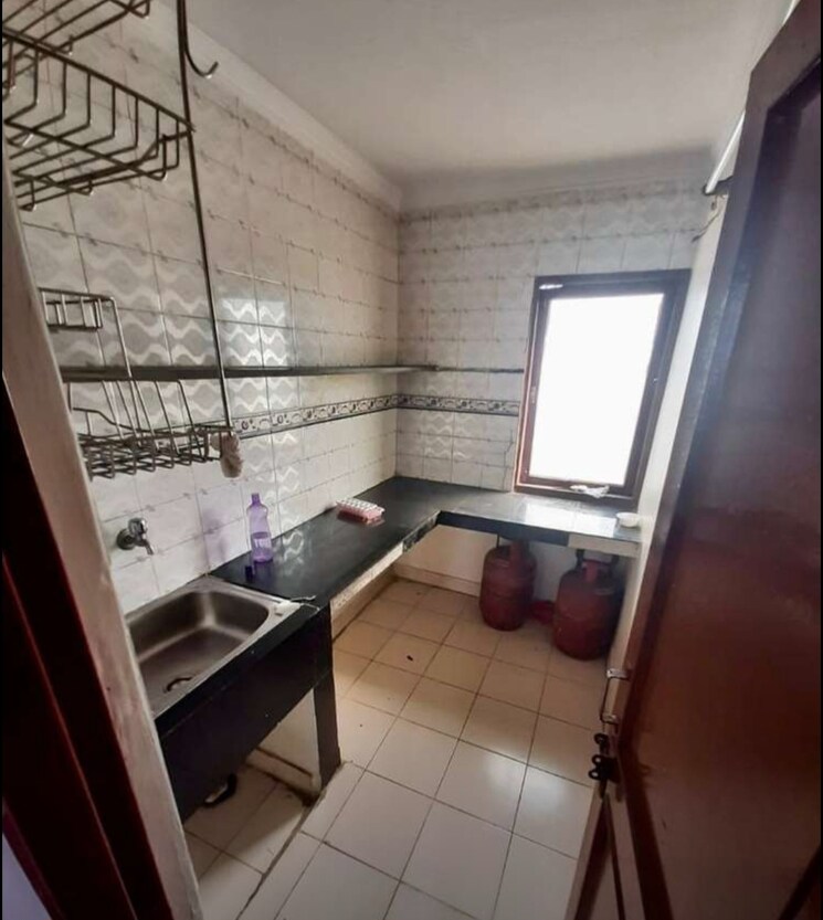 Team Area, sector 47 1 Bedroom 800 Sq.Ft. Builder Floor In Sector 47 Chandigarh 9151185