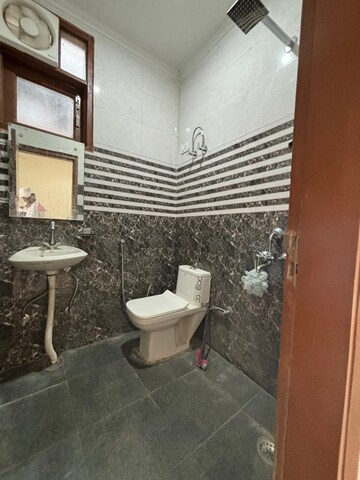 Bathroom in 2 BHK Builder Floor at Saket – for Rent