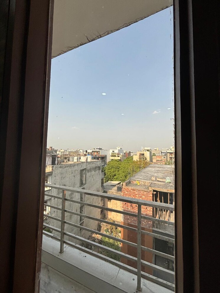 Balcony, saket 2 Bedroom 850 Sq.Ft. Builder Floor In Saket Delhi 9151263