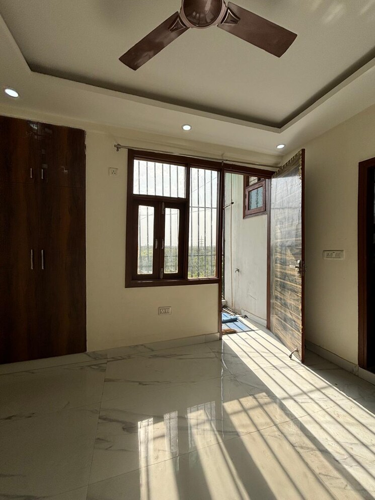 Room, saket 2 Bedroom 850 Sq.Ft. Builder Floor In Saket Delhi 9151263