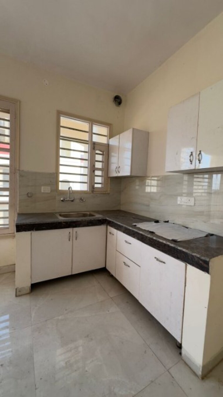 Kitchen, sector 115 1 Bedroom 630 Sq.Ft. Apartment In Sector 115 Mohali 9151169