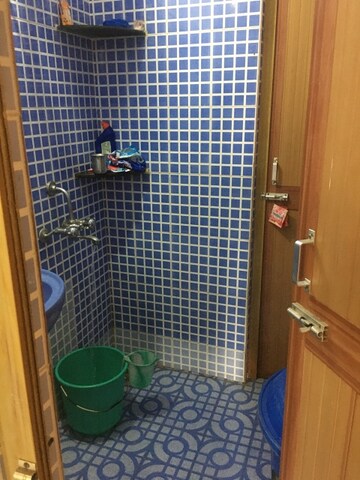 Bathroom in 2 BHK Apartment at Mapusa – for Rent