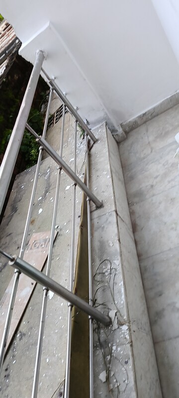Balcony in 3 BHK Builder Floor at Saket – for Rent