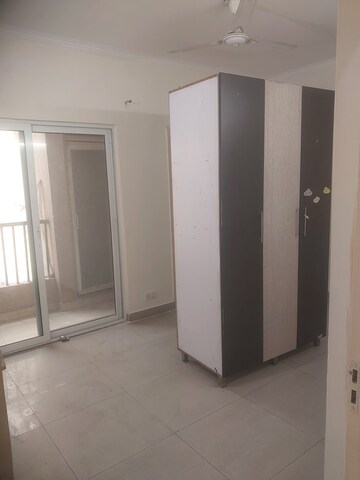 2 BHK Apartment For Sale in Devika Skypers, Raj Nagar Extension