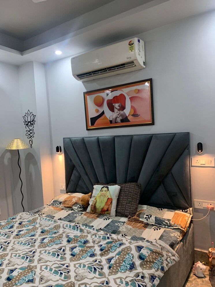 Bedroom, freedom fighters enclave 3 Bedroom 1800 Sq.Ft. Builder Floor In Freedom Fighters Enclave Delhi 9151286