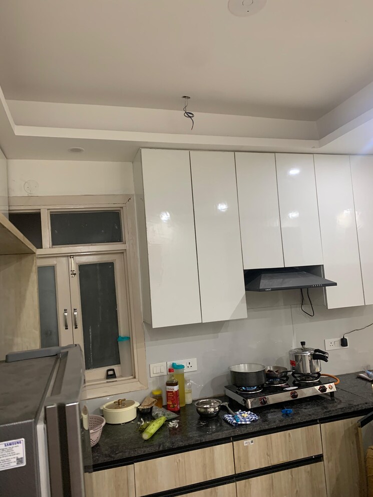 Kitchen, freedom fighters enclave 3 Bedroom 1800 Sq.Ft. Builder Floor In Freedom Fighters Enclave Delhi 9151286