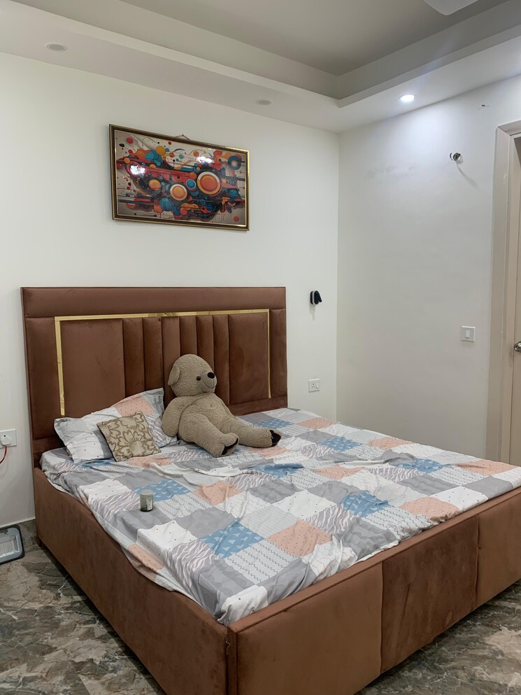Bedroom, freedom fighters enclave 3 Bedroom 1800 Sq.Ft. Builder Floor In Freedom Fighters Enclave Delhi 9151286