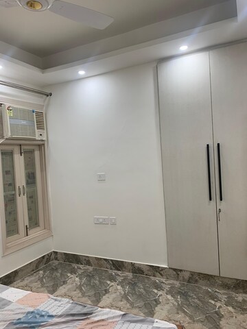 Room in 3 BHK Builder Floor at Freedom Fighters Enclave – for Rent
