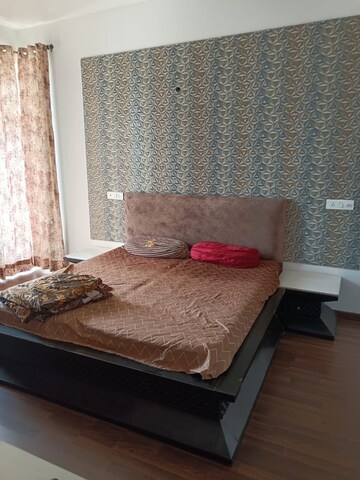 Bedroom in 3.5 BHK Apartment at SS The Leaf, Sector 85 – for Rent