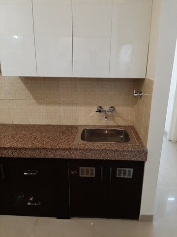Furnished Amenities in 2 BHK Independent House at Sector 4 – for Rent