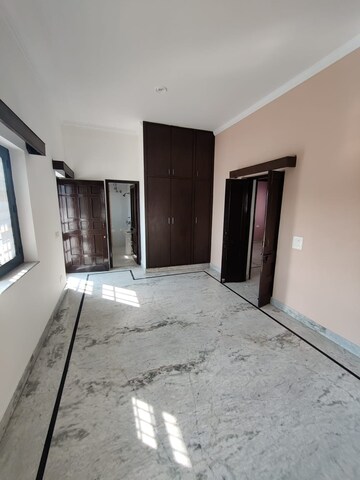 Room in 2 BHK Independent House at Ballupur – for Rent