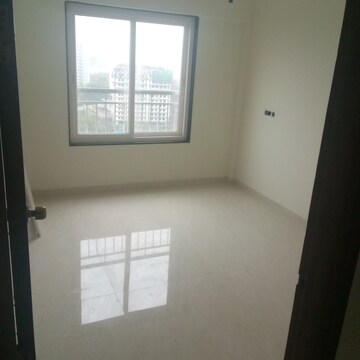 Room in 2 BHK Apartment at Unnat Nagar CHS, Goregaon West – for Rent