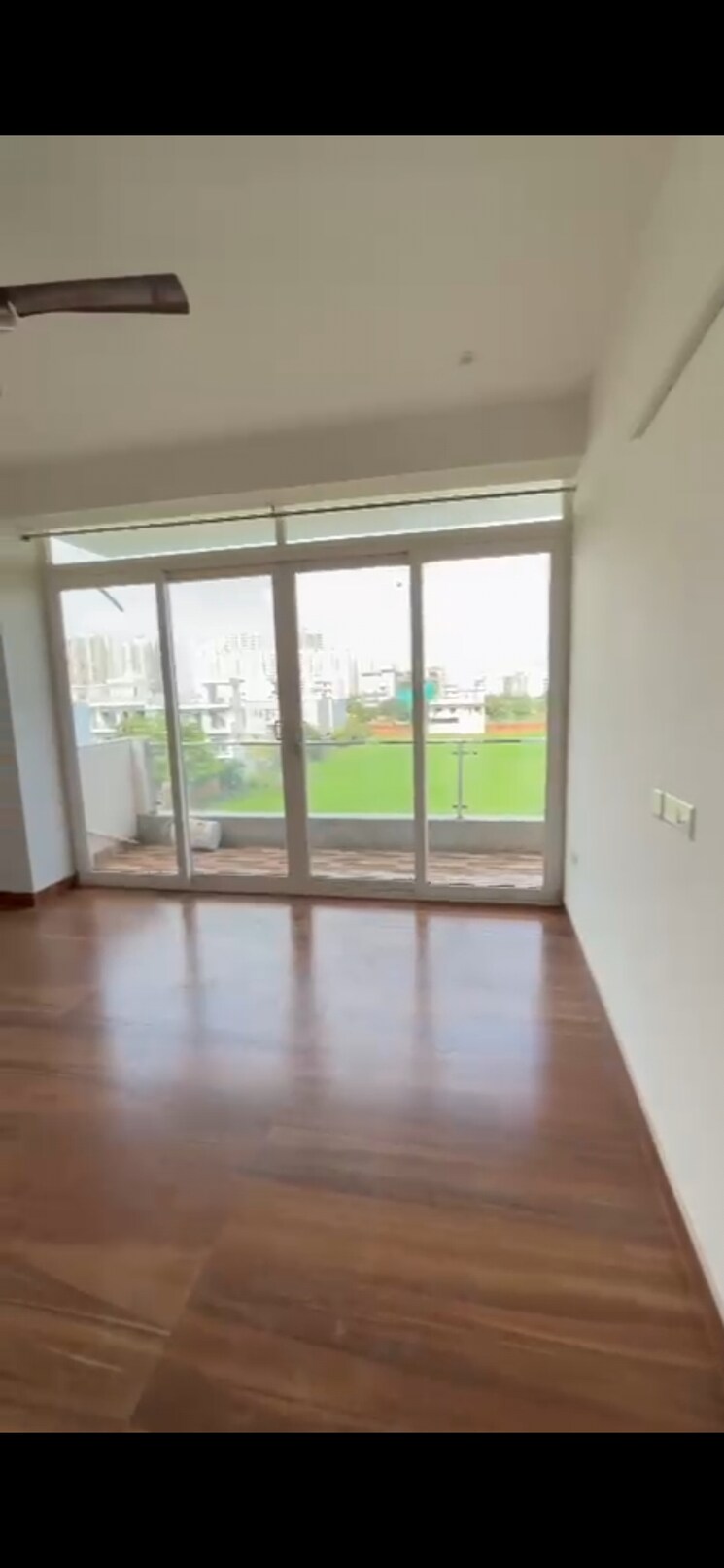 Room, bptp-amstoria 3 Bedroom 2384 Sq.Ft. Apartment In Sector 102 Gurgaon 9151325