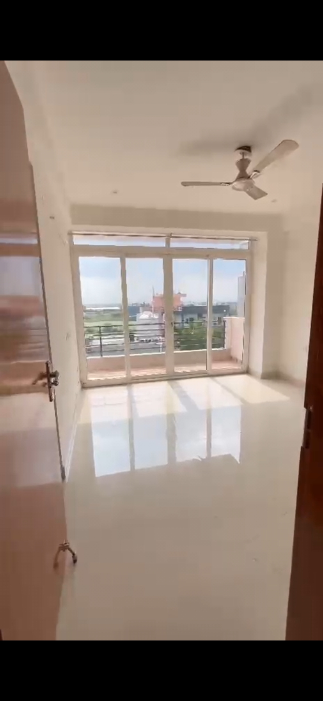 3 BHK Apartment For Rent in BPTP Amstoria