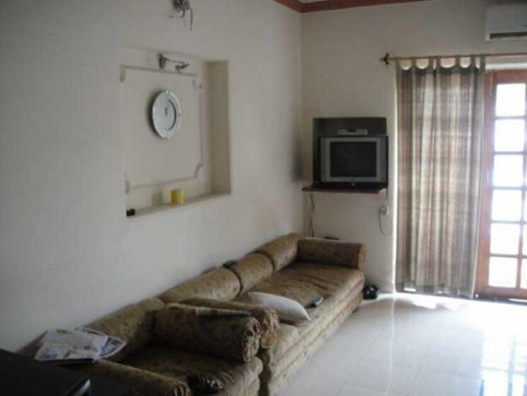 Living Room, sector 4 2 Bedroom 1535 Sq.Ft. Independent House In Sector 4 Gurgaon 9151320