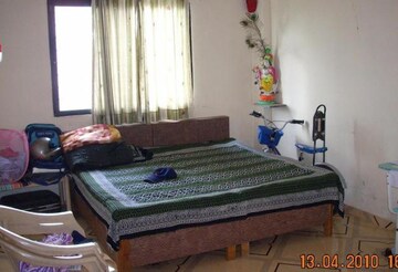 Bedroom in 2 BHK Independent House at Sector 4 – for Rent