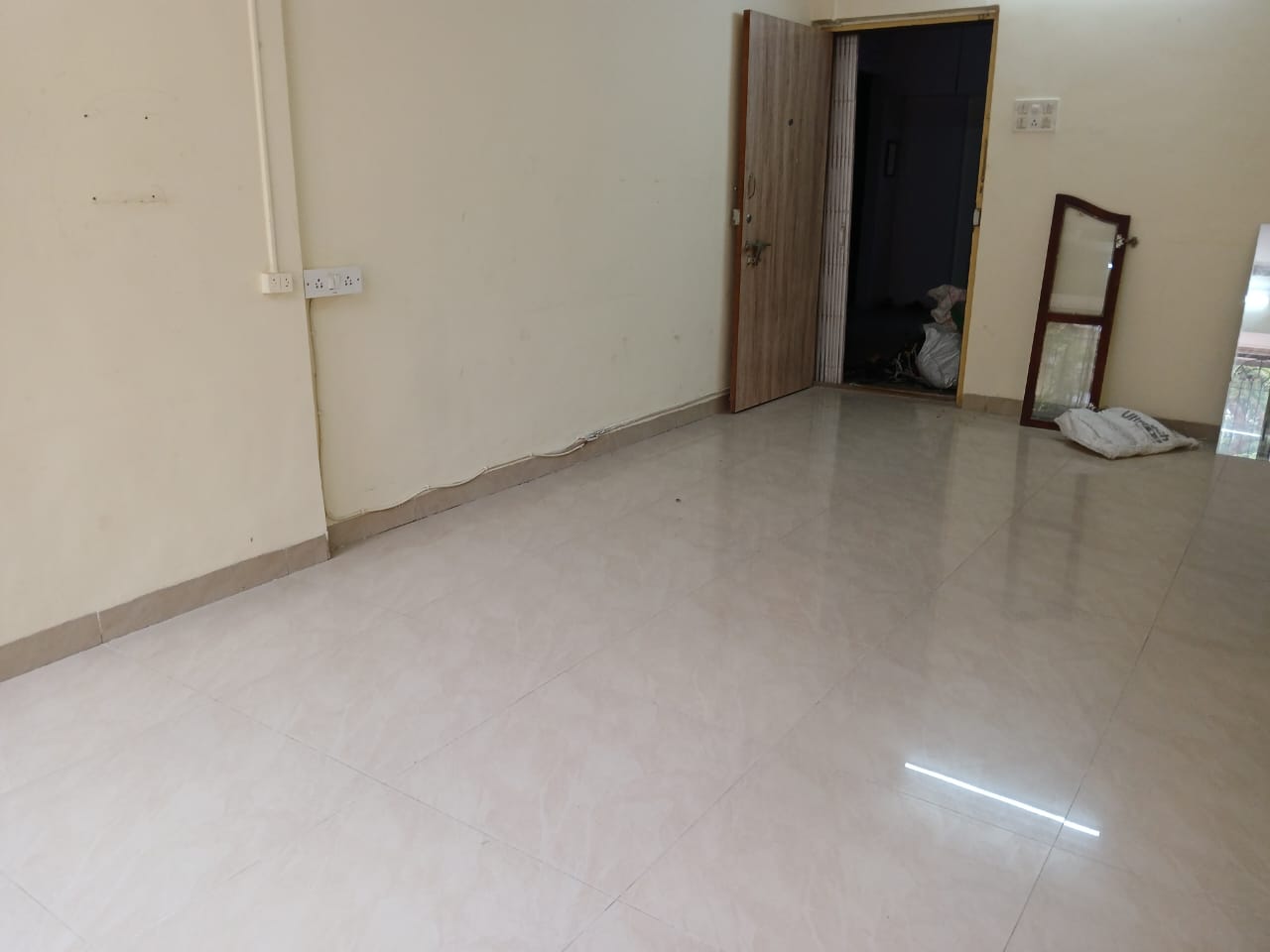 2 BHK Apartment For Sale in Aashirwad Apartments
