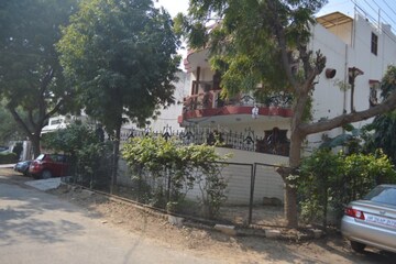 2 BHK Independent House – Exterior View View at Sector 4 - for Rent