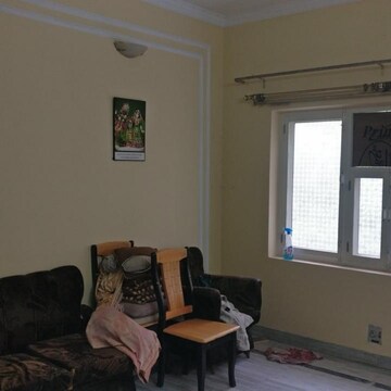 Living Room in 2 BHK Apartment at Shatabdi Vihar, Sector 52 – for Rent