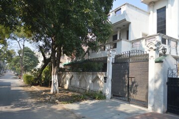 2 BHK Independent House – Exterior View View at Sector 4 - for Rent