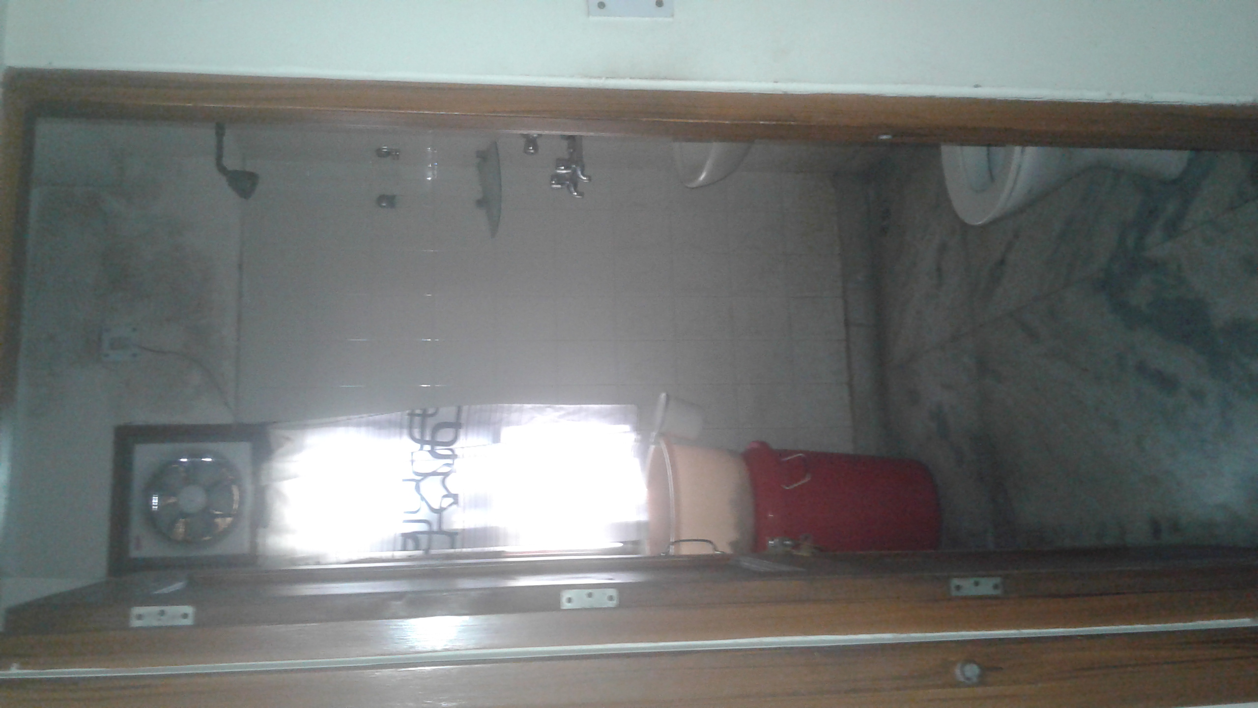 Bathroom, sector 31 6 Bedroom 250 Sq.Yd. Independent House In Sector 31 Faridabad 9151328
