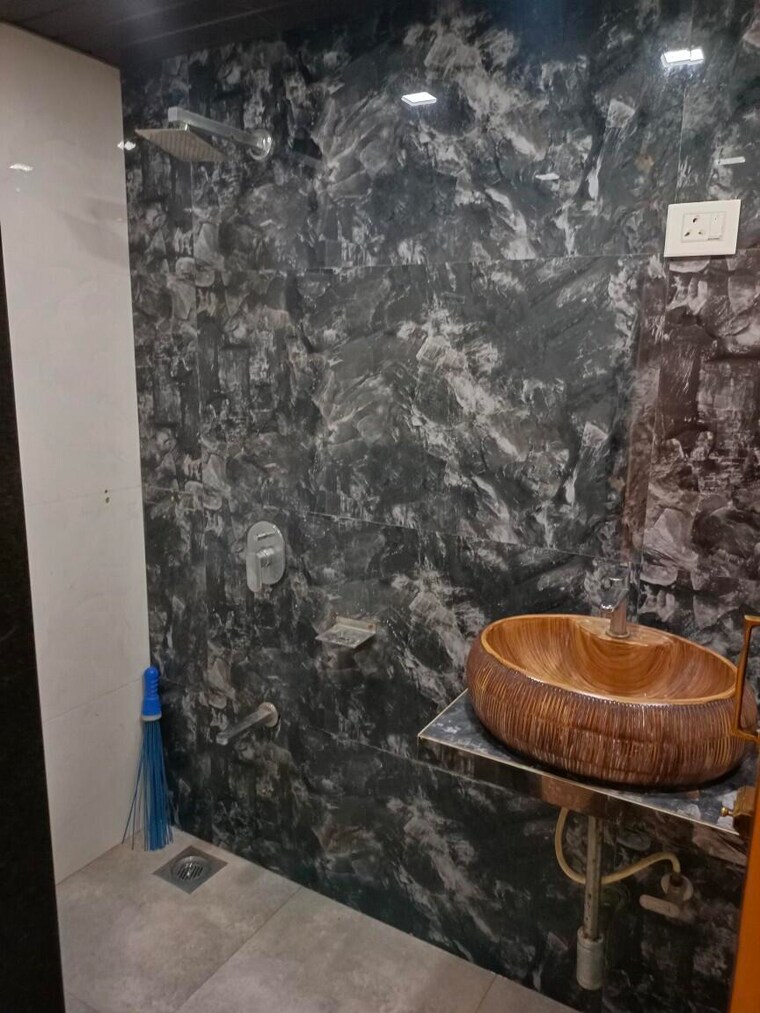 Bathroom, shree-ganesh-apartments-kharghar 2 Bedroom 1050 Sq.Ft. Apartment In Kharghar Navi Mumbai 9151317
