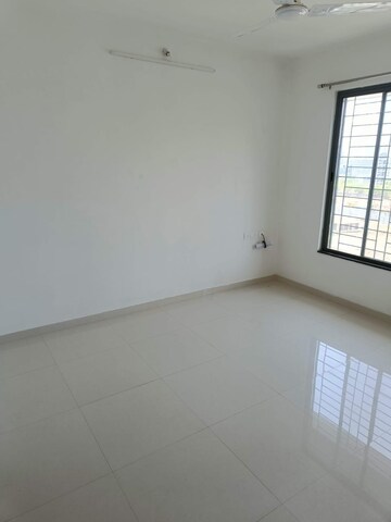 Room in 3 BHK Apartment at RR Lunkad 66 Avenue, Pimple Nilakh – for Sale