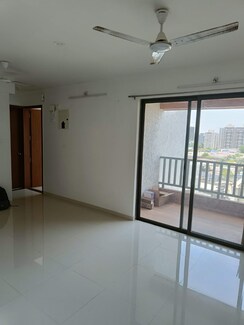 3 BHK Apartment For Sale in RR Lunkad 66 Avenue