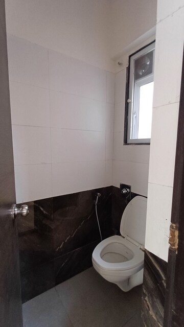 Attached Bathroom in 2 BHK Apartment at Delta Avenue, Uthalsar – for Rent