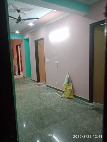 Room in 3 BHK Independent House at Sector 4 – for Rent
