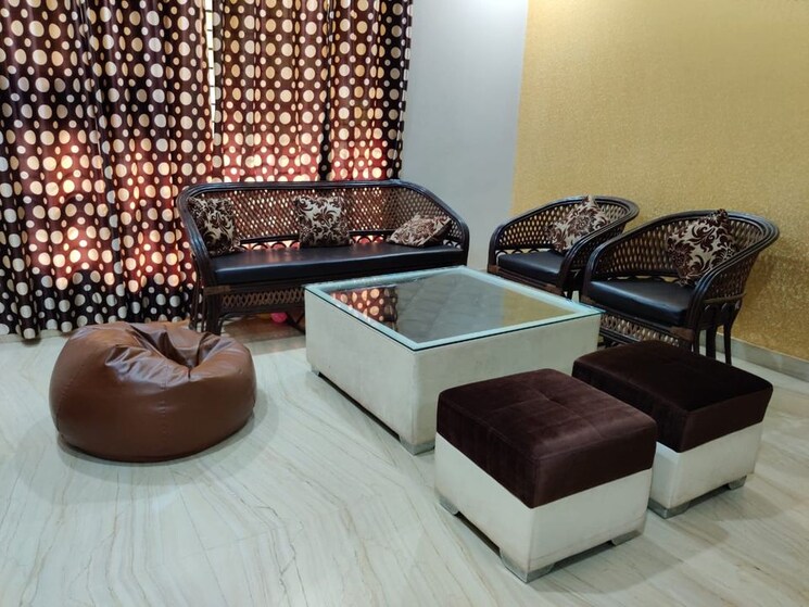 Living Room, sector 4 3 Bedroom 1750 Sq.Ft. Independent House In Sector 4 Gurgaon 9151388