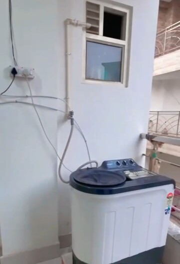 Bathroom in 1.5 BHK Builder Floor at New Ashok Nagar – for Rent