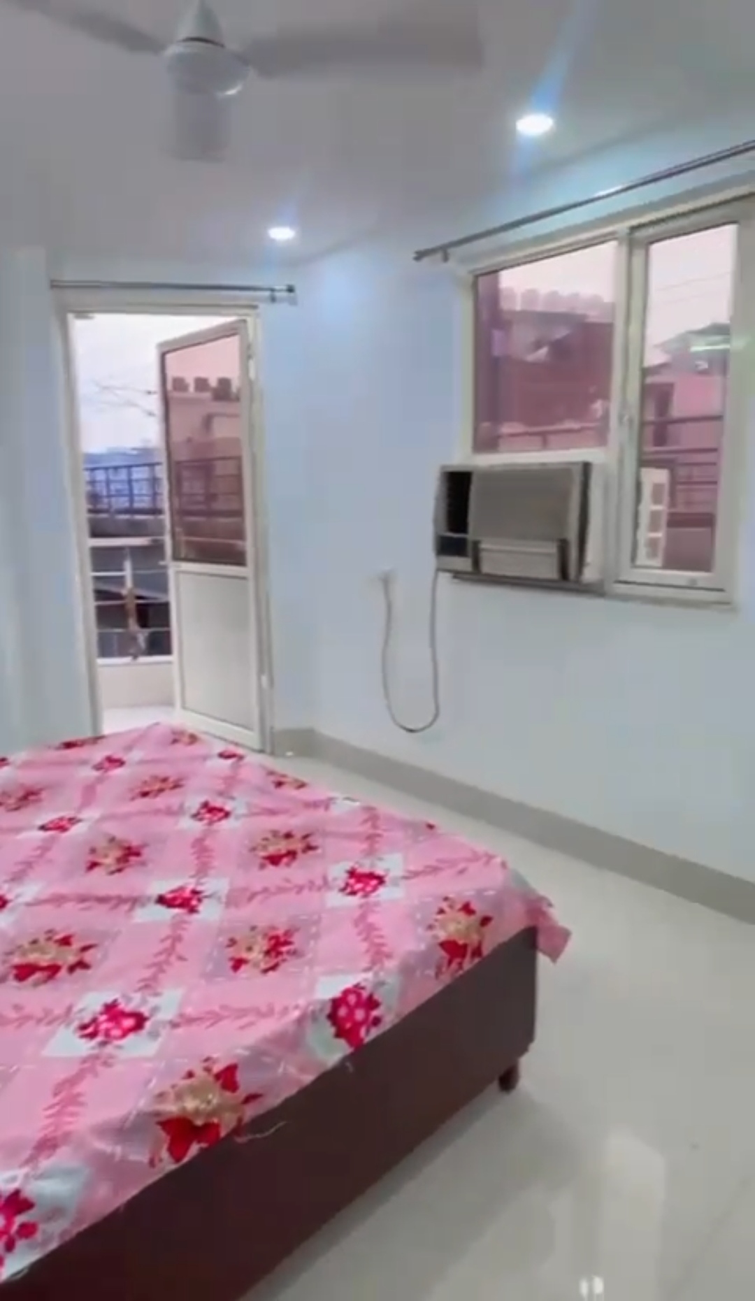 1.5 BHK Builder Floor For Rent in New Ashok Nagar