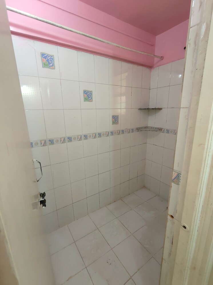 Bathroom, samarth-nagar 2 Bedroom 900 Sq.Ft. Apartment In Wadgaon Sheri Pune 9151416