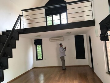 Staircase in 5 BHK Villa at Adarsh Palm Meadows, Whitefield – for Sale