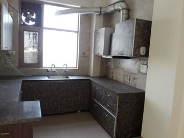 Kitchen in 3 BHK Independent House at Sector 4 – for Rent