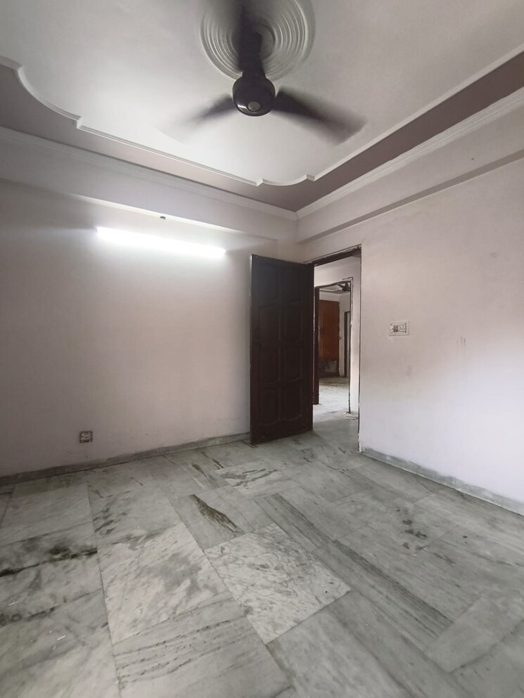 Room, shiv-shakti-apartments-faridabad 3 Bedroom 2200 Sq.Ft. Apartment In Sector 21c Faridabad 9151436