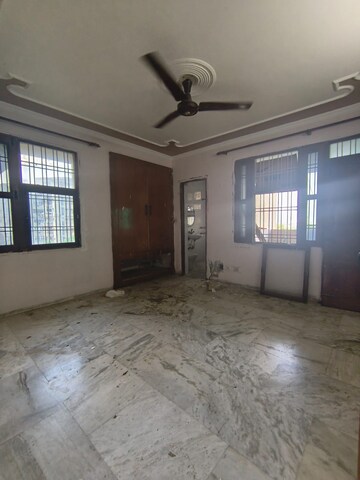 3 BHK Apartment For Rent in Shiv Shakti Apartments Faridabad, Sector 21c