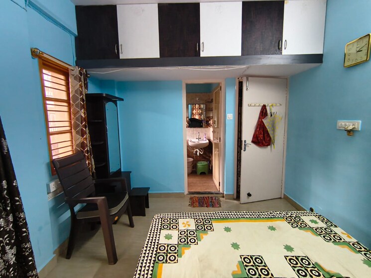 Bedroom, kumara-krupa 3 Bedroom 1583 Sq.Ft. Apartment In Murugesh Palya Bangalore 9151451