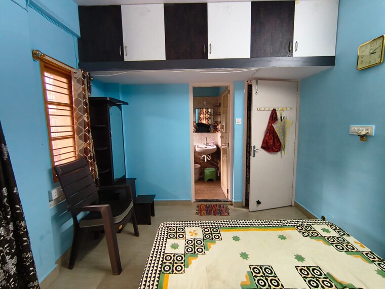 Bedroom, kumara-krupa 3 Bedroom 1583 Sq.Ft. Apartment In Murugesh Palya Bangalore 9151451