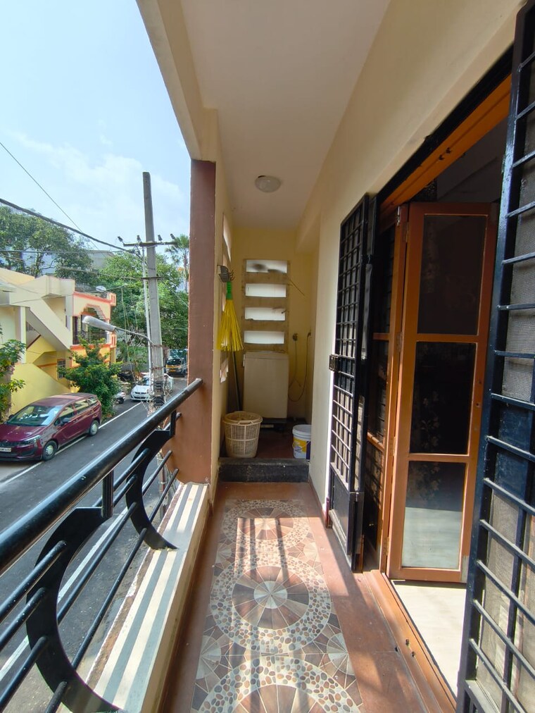 Balcony, kumara-krupa 3 Bedroom 1583 Sq.Ft. Apartment In Murugesh Palya Bangalore 9151451