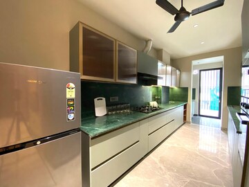 Kitchen in 3 BHK Builder Floor at Sector 57 – for Rent