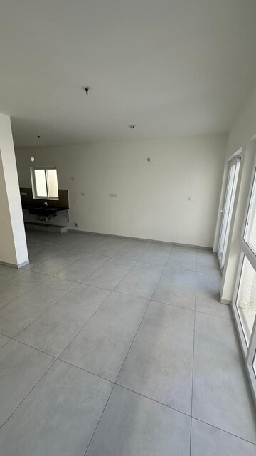 Room in 2 BHK Apartment at Casagrand Boulevard, Hennur Road – for Sale