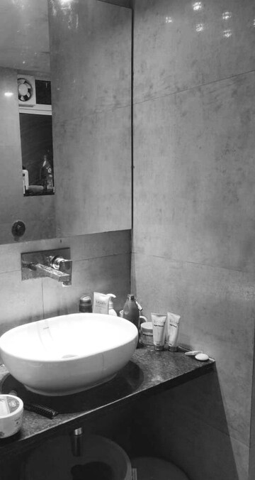Bathroom in 1 BHK Apartment at Omkar Meridia, Kurla West – for Sale