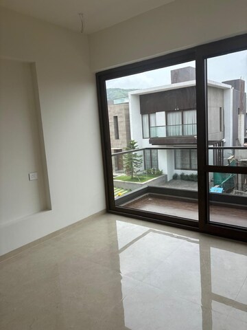 Room in 3 BHK Villa at Pharande Vaarivana, Urse – for Sale