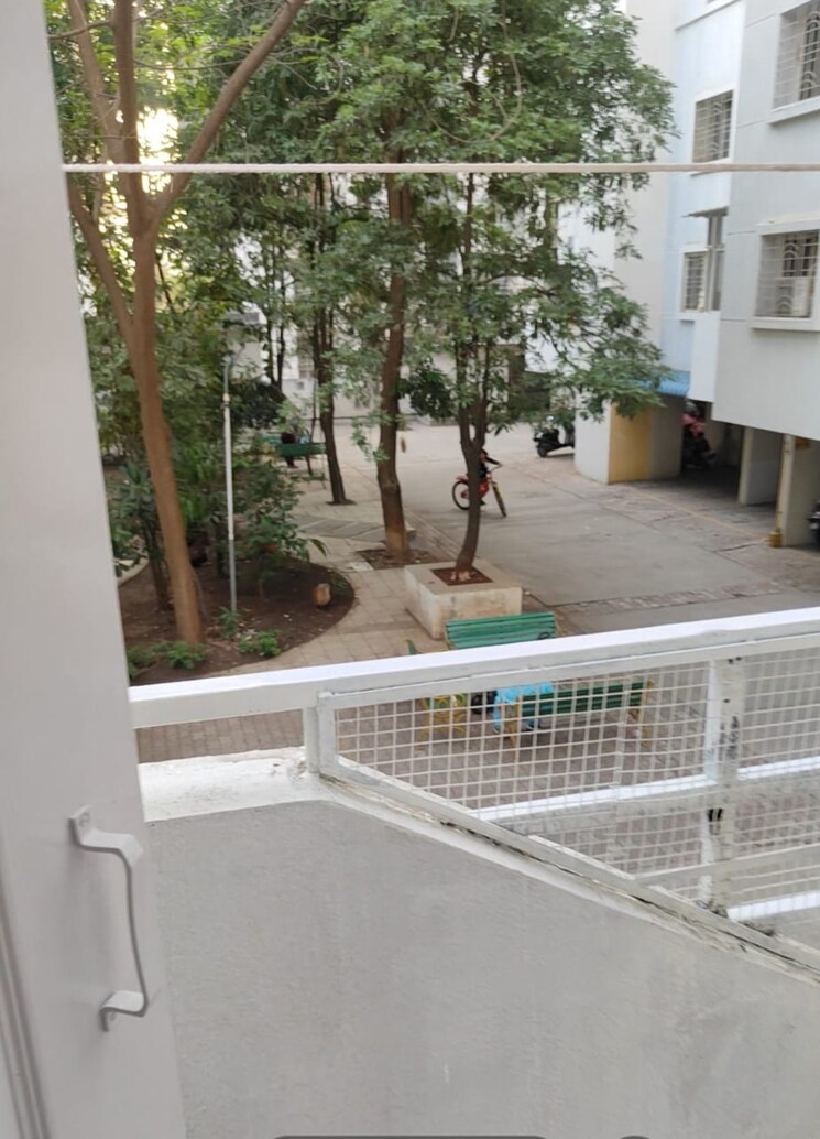 Balcony, mount-n-glory 2 Bedroom 1001 Sq.Ft. Apartment In Kharadi Pune 9151575