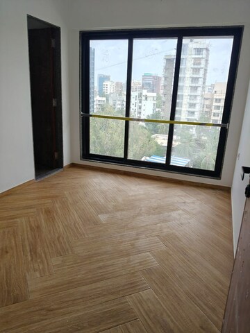 Room in 3 BHK Apartment at Prem Sagar CHS Santacruz West, Santacruz West – for Sale