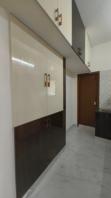 Room in 3 BHK Apartment at Pallavaram – for Sale